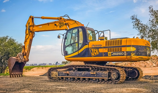 The Future of Mini Rough Terrain Forklifts in Industrial Applications
