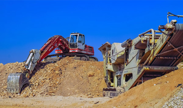 Optimizing Efficiency: The Role of Advanced Loaders in Modern Road Construction